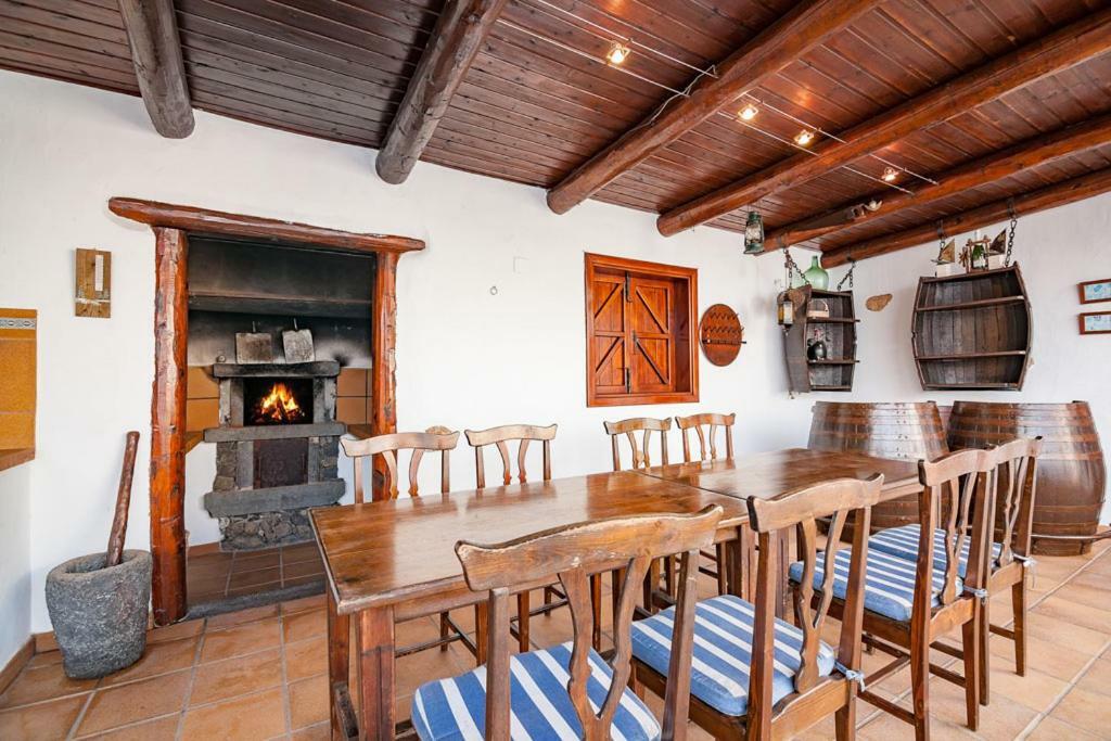 Villa Eloisa Тинахо Экстерьер фото